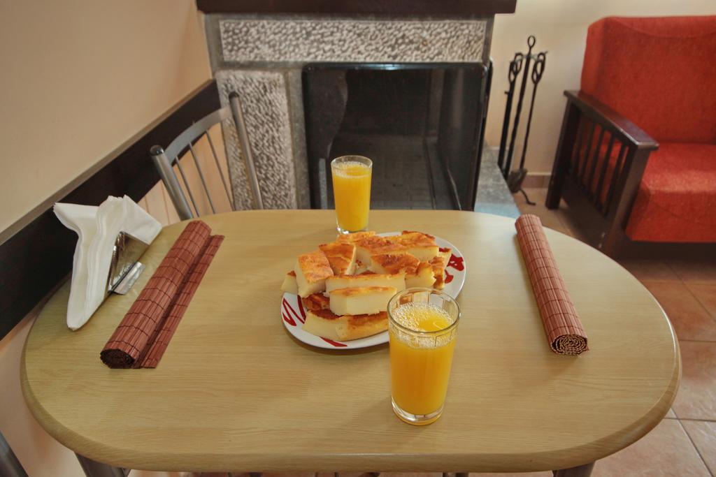 Melivoia Appartement Vitina Buitenkant foto