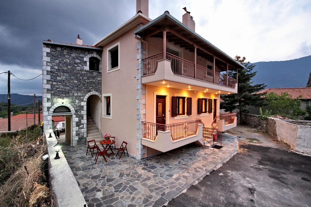 Melivoia Appartement Vitina Buitenkant foto